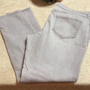 Women’s jeans grey